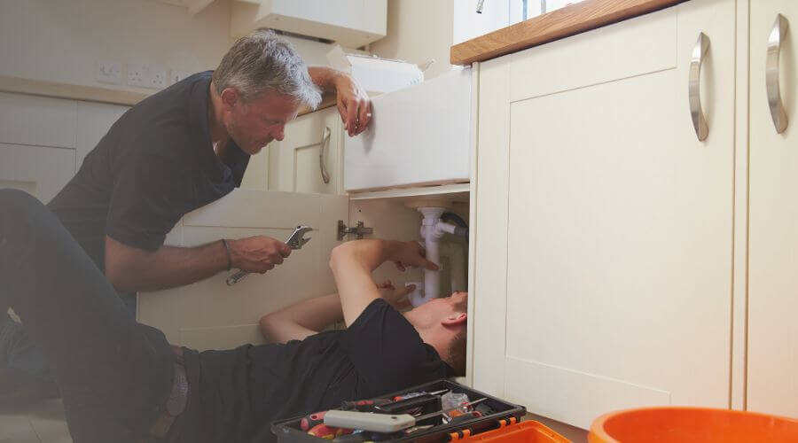 Professional burst pipe repair services in Osawatomie, KS